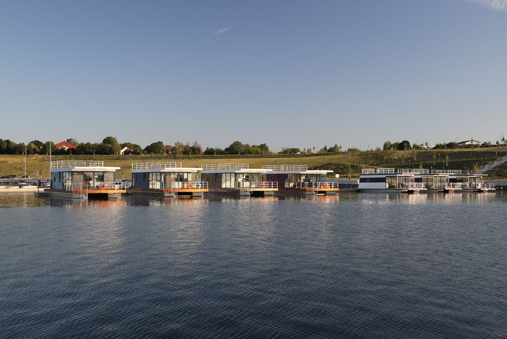 hausboote geiseltalsee braunsbedra