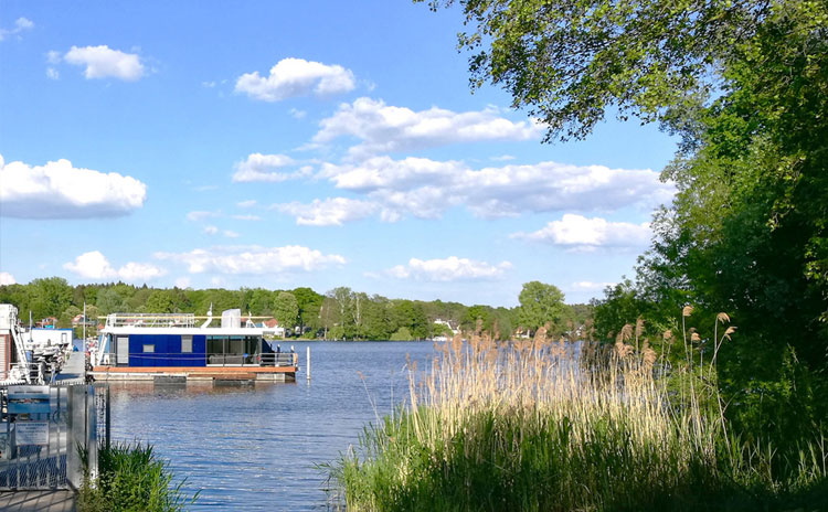 hausboot mieten berlin brandenburg havel