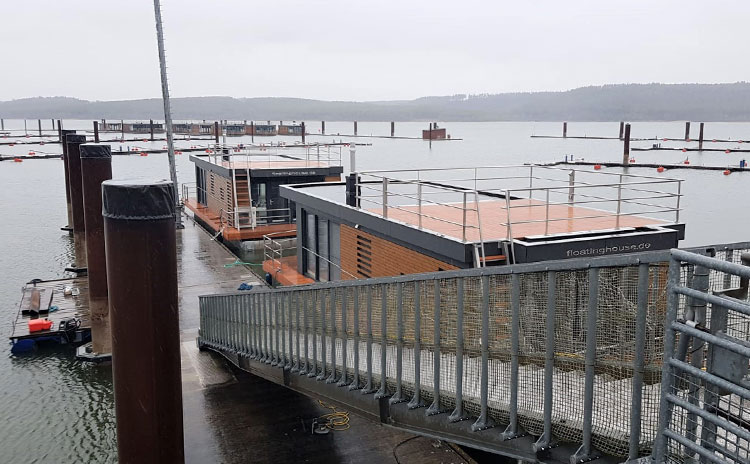 schwimmendes ferienhaus brombachsee bayern